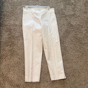 White cropped ankle pants with
